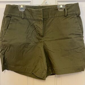 Loft Riviera sz 4 Olive Green Women's Shorts